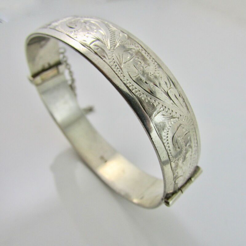 Vintage Sterling Silver 925 Decorated Hinged Bangle Full Hallmark 1976 - 37.6g